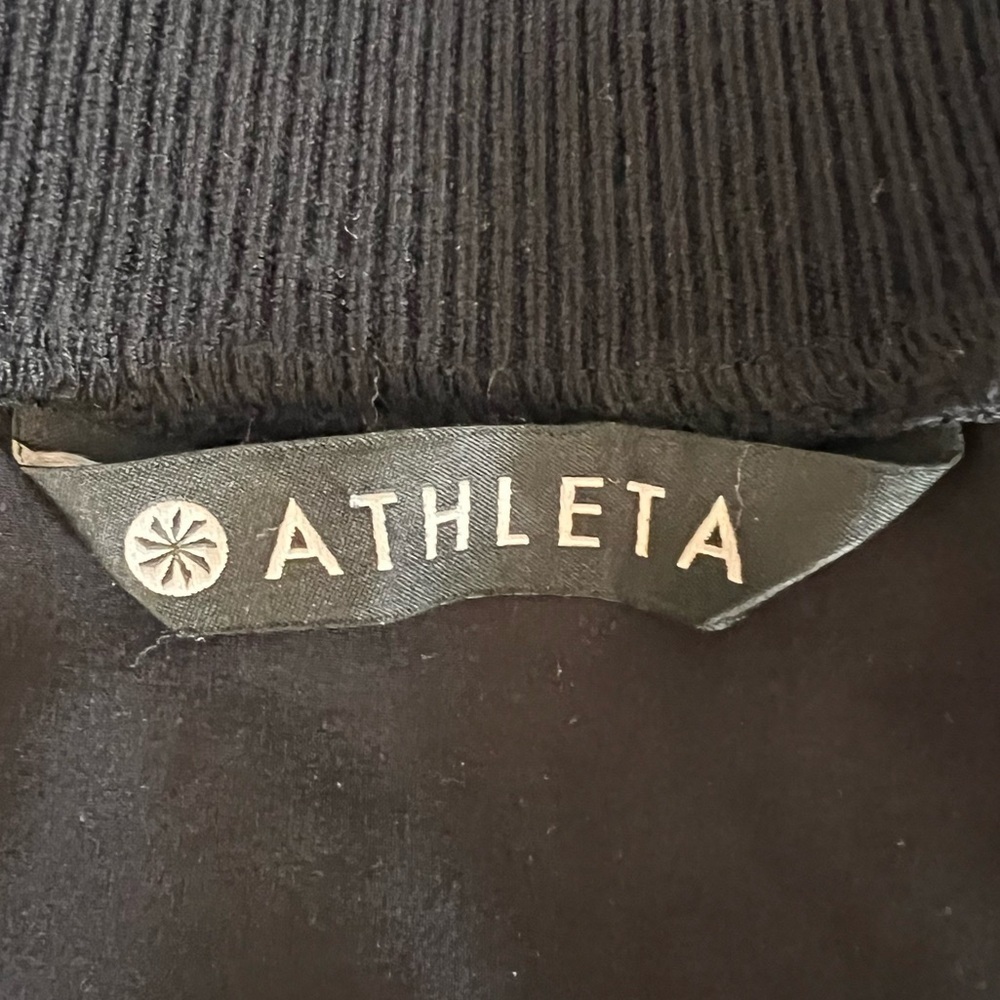 ATHLETA Zephyr Shell Black Rib Knit Tank Top SZ S - Picture 3 of 5